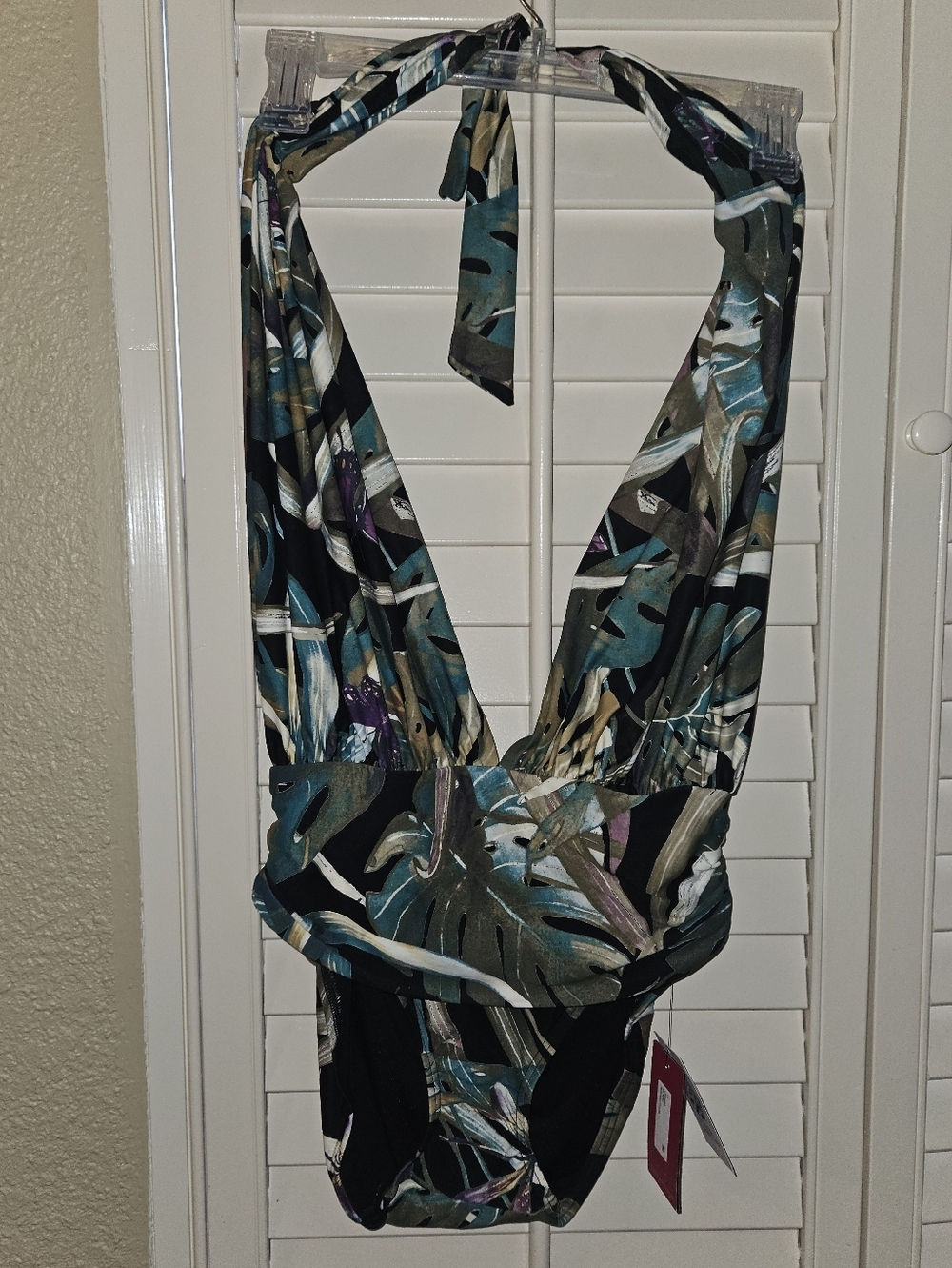 Vince Camuto Black Floral Accent Swimsuit